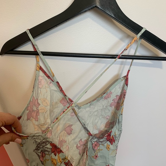 Mint & Floral Midi Dress - Picture 2 of 3